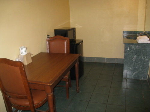 Economy Inn New Orleans Arabi ภายนอก รูปภาพ
